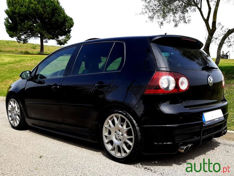 2007' Volkswagen Golf photo #2