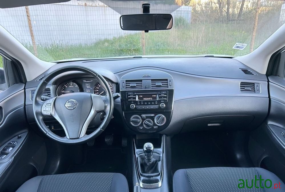 2015' Nissan Pulsar photo #6