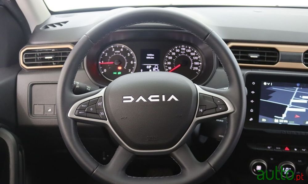 2024' Dacia Duster 1.3 Tce Extreme Edc photo #5