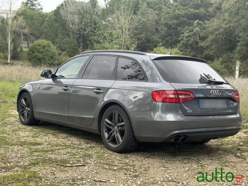 2013' Audi A4 Avant photo #4
