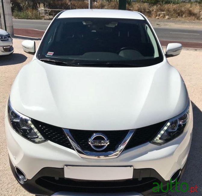 2014' Nissan Qashqai photo #2