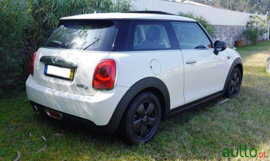 2015' MINI One photo #1