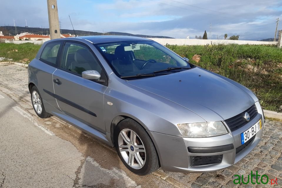 2006' Fiat Stilo photo #1
