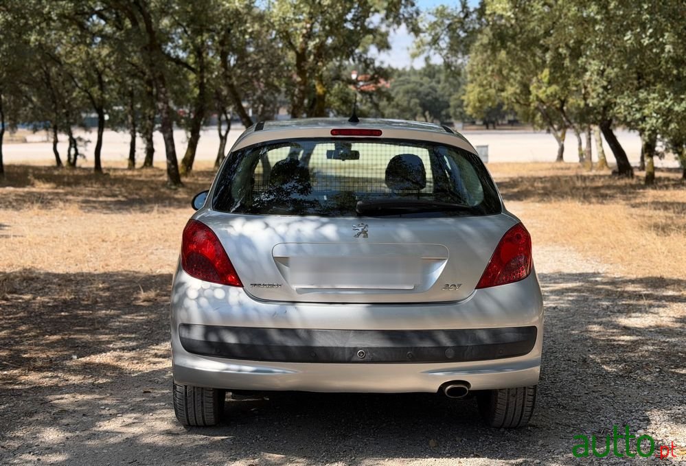 2009' Peugeot 207 1.6 Hdi Sport photo #6