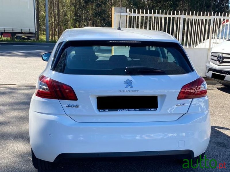 2016' Peugeot 308 photo #3