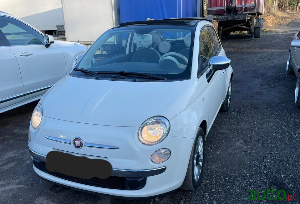 2015' Fiat 500C photo #1