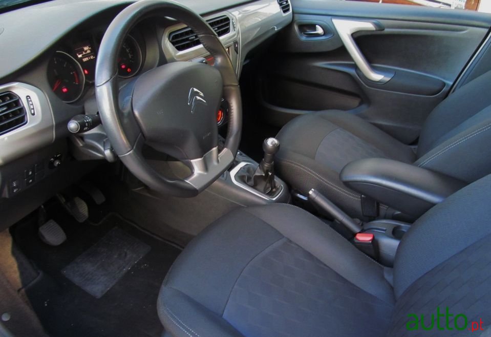 2018' Citroen C-Elysee photo #3