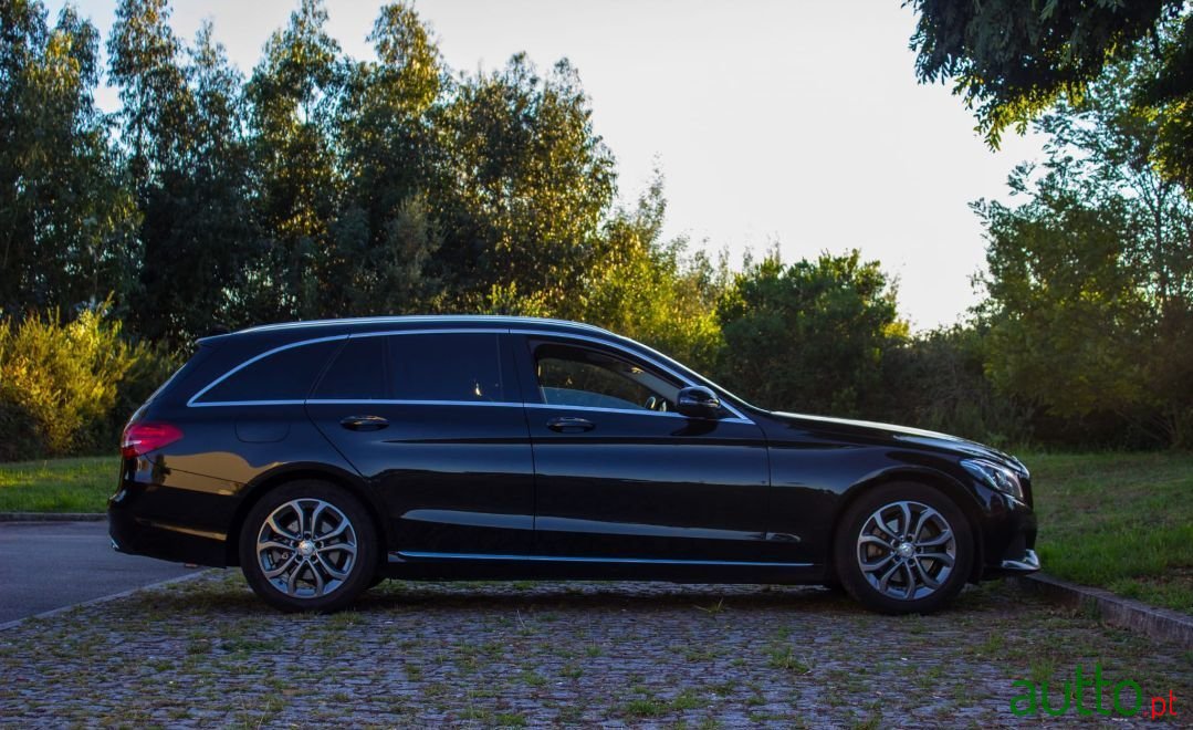 2016' Mercedes-Benz C-220 photo #3