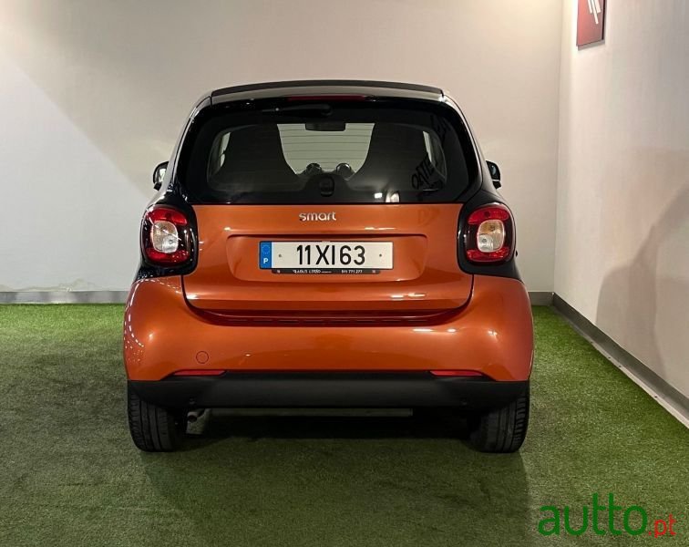 2019' Smart Fortwo photo #6