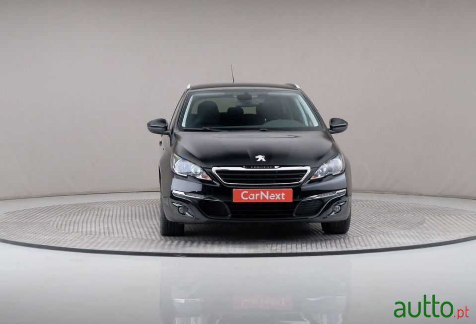 2017' Peugeot 308 Sw photo #3