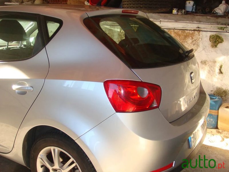 2009' SEAT Ibiza photo #5