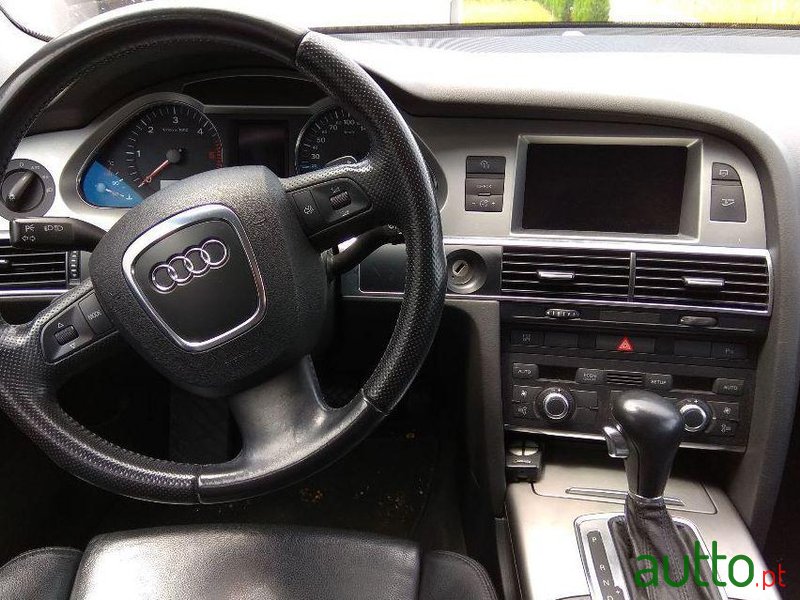 2006' Audi A6 Avant photo #2
