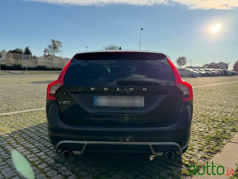 2012' Volvo V60 photo #5