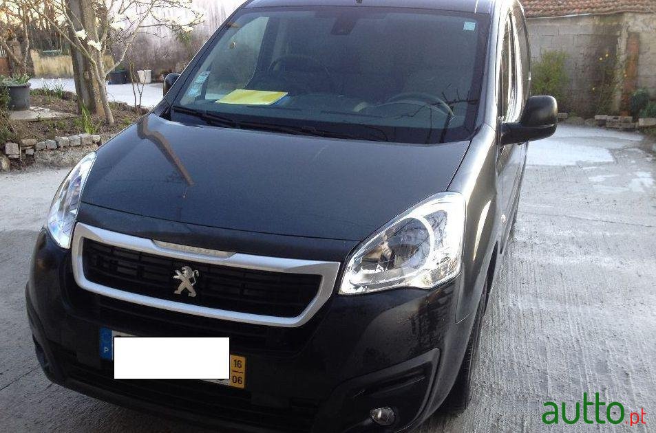 2016' Peugeot Partner photo #3