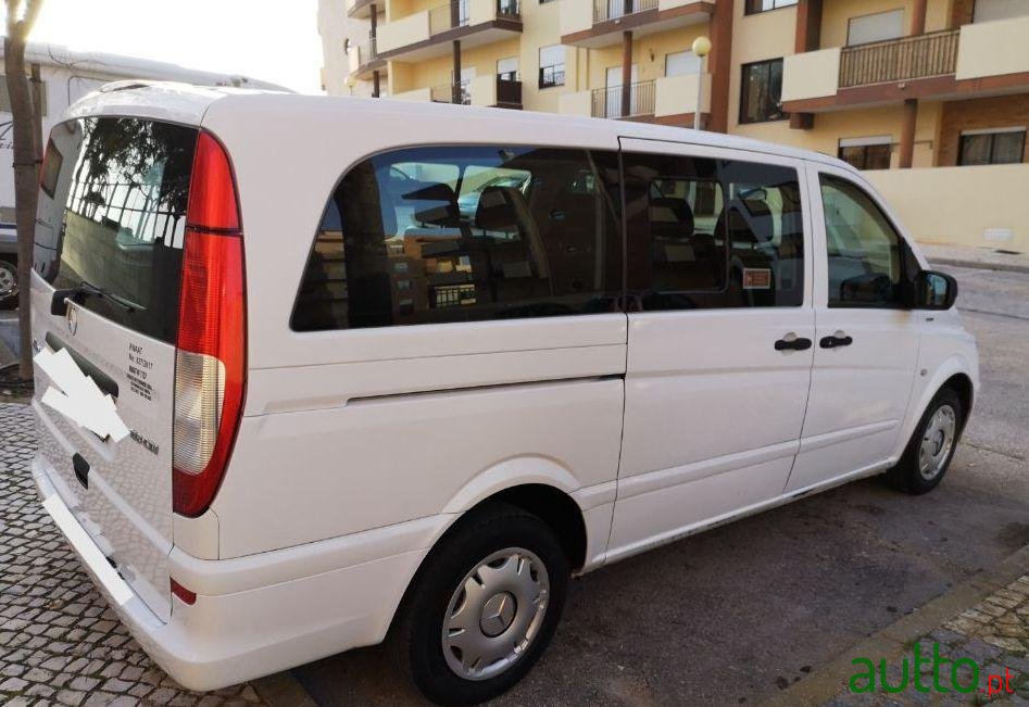 2011' Mercedes-Benz Vito 113 photo #4