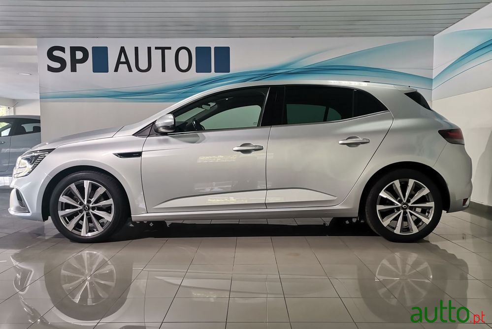 2021' Renault Megane photo #4
