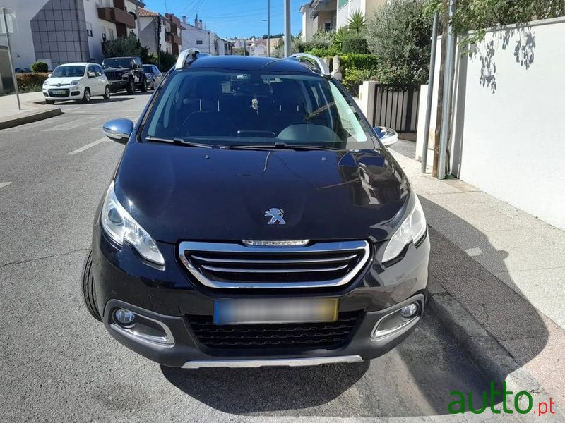 2015' Peugeot 2008 1.6 Bluehdi Allure photo #2