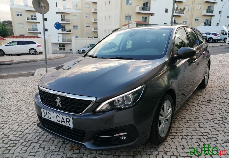 2018' Peugeot 308 Sw photo #2