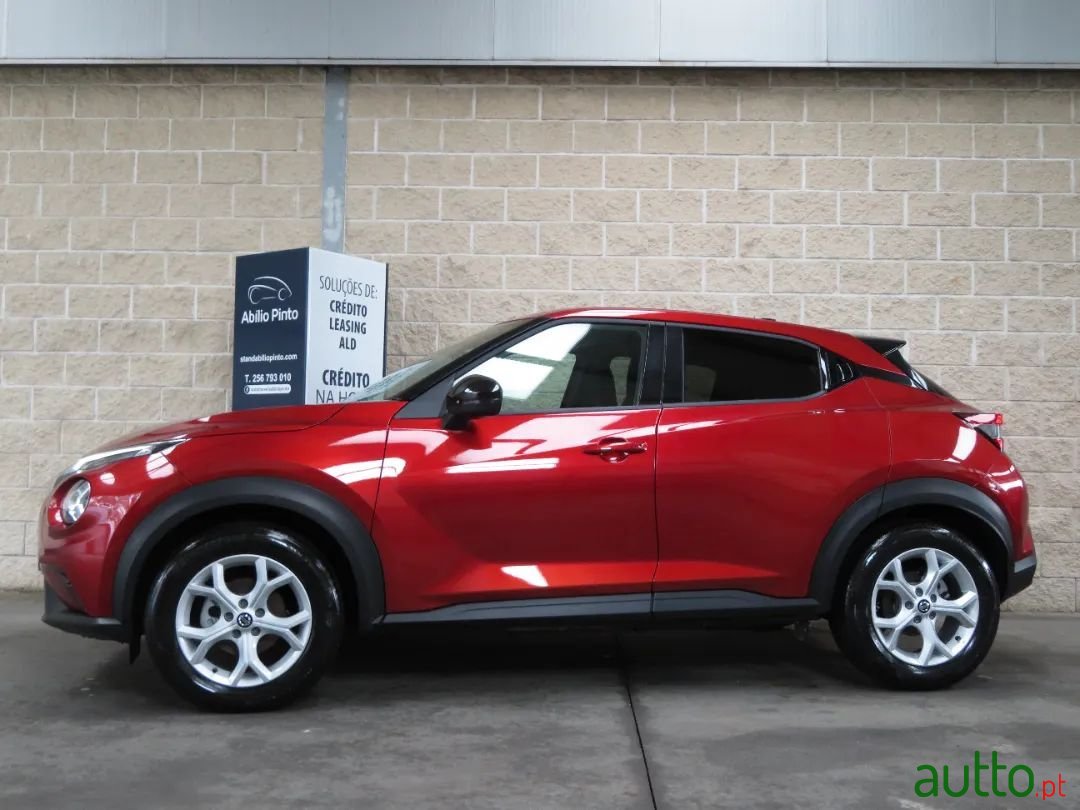 2022' Nissan Juke photo #2