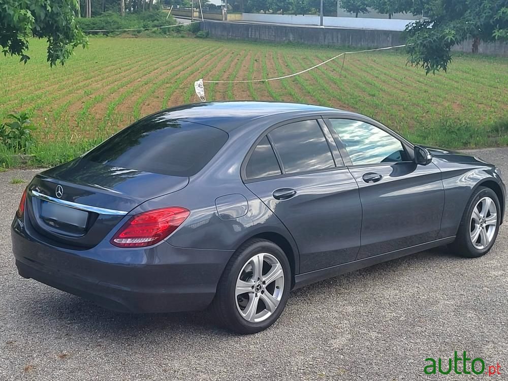 2015' Mercedes-Benz C-220 photo #4
