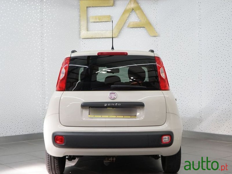 2012' Fiat Panda photo #4