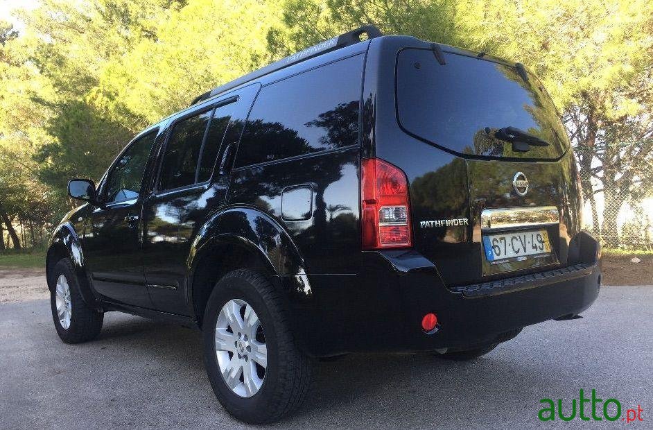 2007' Nissan Pathfinder 2.5 Dci Le Prem A. photo #2