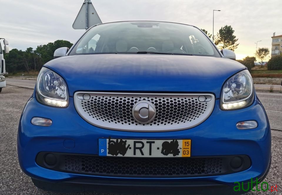 2015' Smart Forfour photo #3