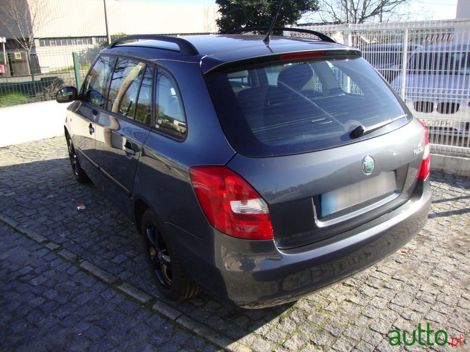 2010' Skoda Fabia photo #7
