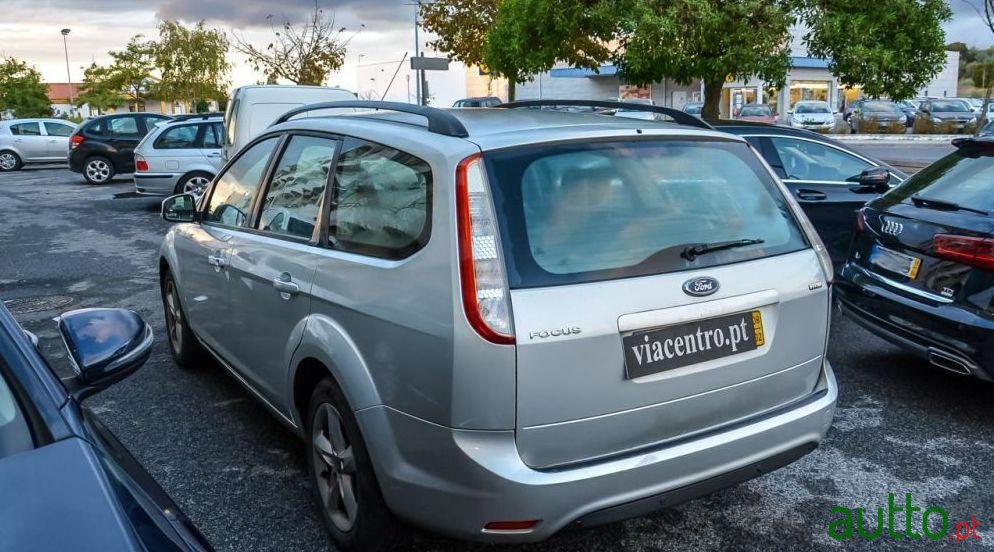 2008' Ford Focus Sw photo #4