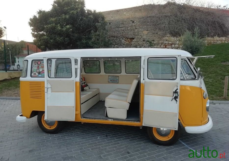 1970' Volkswagen T6 Kombi photo #4