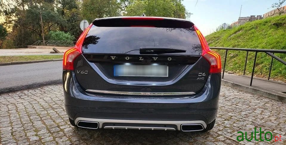 2013' Volvo V60 photo #6