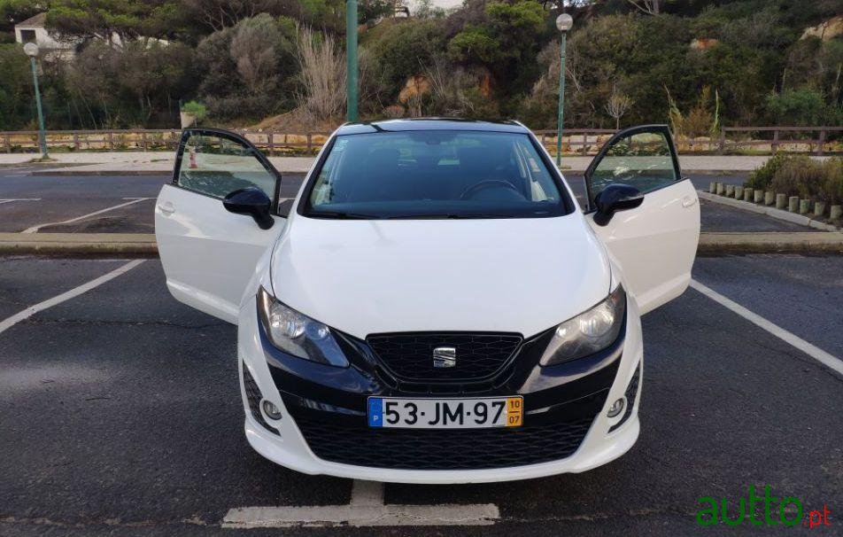 2010' SEAT Ibiza Fr photo #1