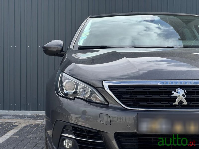 2018' Peugeot 308 Sw photo #6