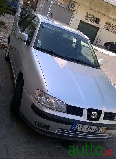 2000' SEAT Cordoba photo #1