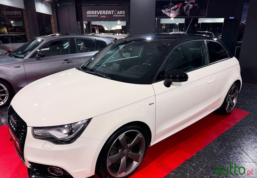 2011' Audi A1 1.6 Tdi S-Line photo #1
