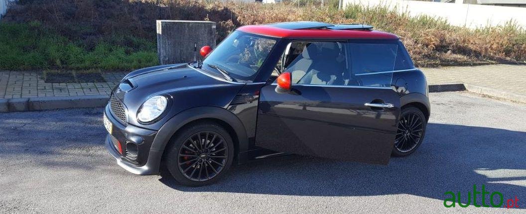 2009' MINI Cooper photo #2