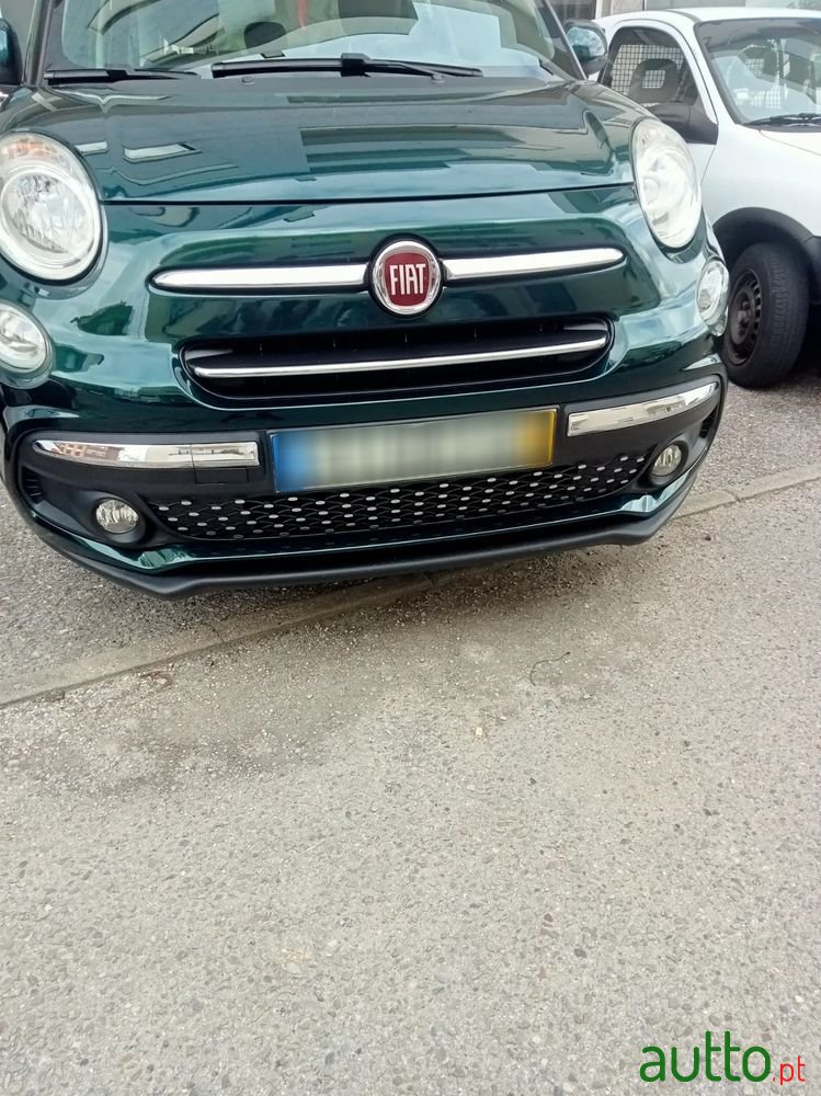 2018' Fiat 500L photo #1