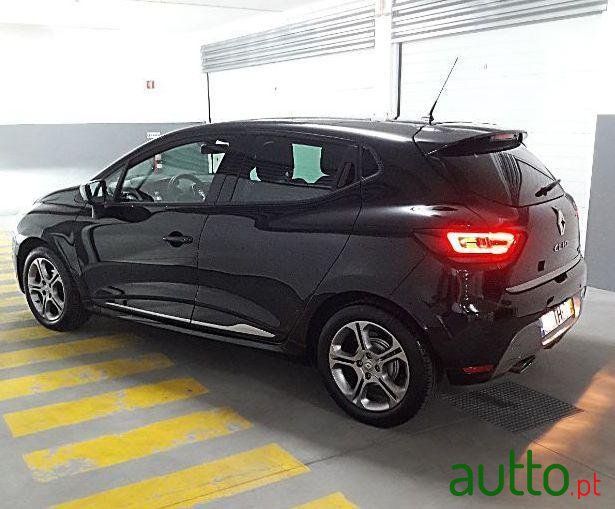 2017' Renault Clio photo #1