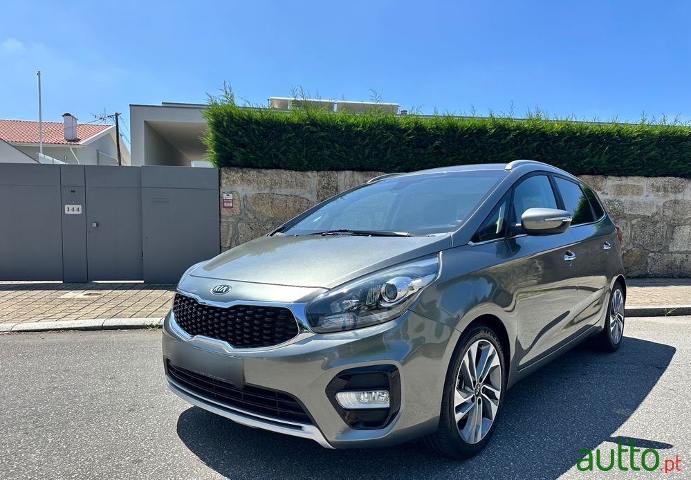 2018' Kia Carens 1.7 Crdi Isg Tx photo #1