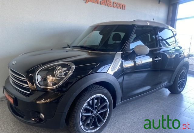 2015' MINI Countryman photo #5