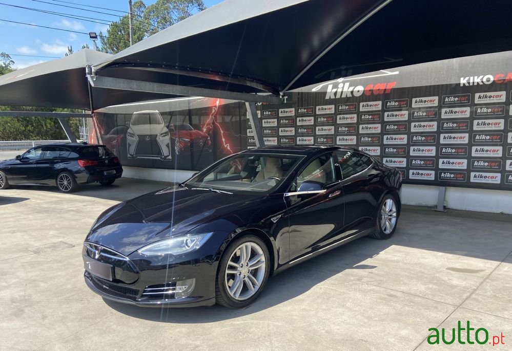 2015' Tesla Model S 85D photo #3