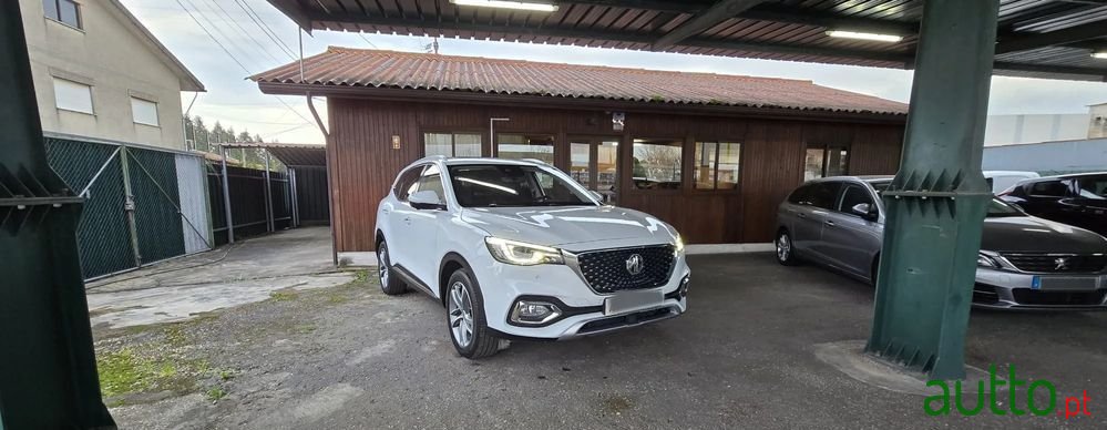 2023' MG EHS Phev Luxury photo #1