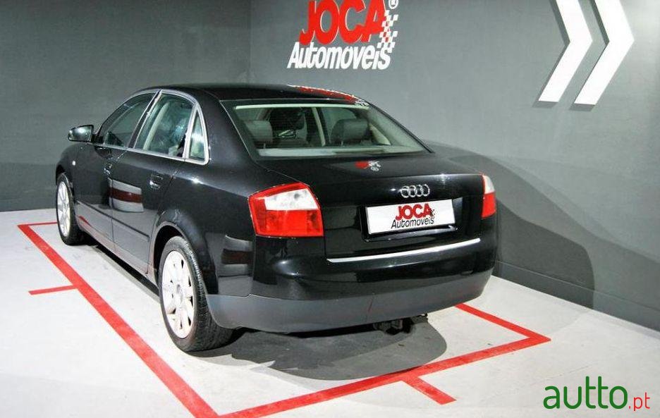 2001' Audi A4 photo #1