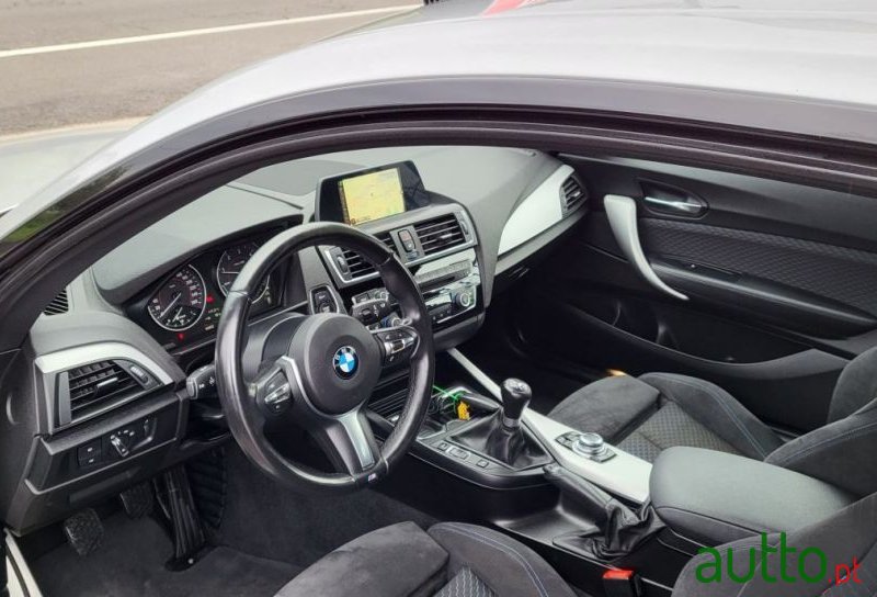 2016' BMW 118 photo #6