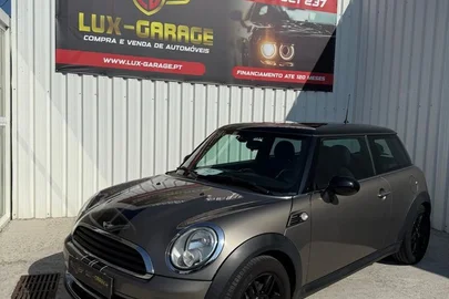 2012' MINI 3 Portas