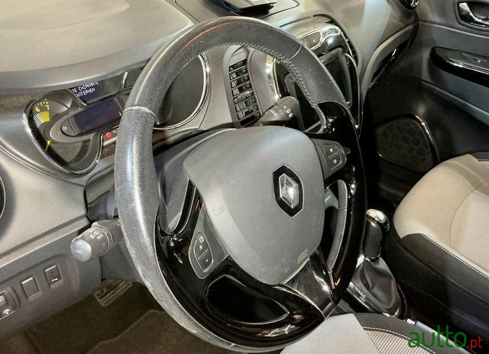 2013' Renault Captur photo #4