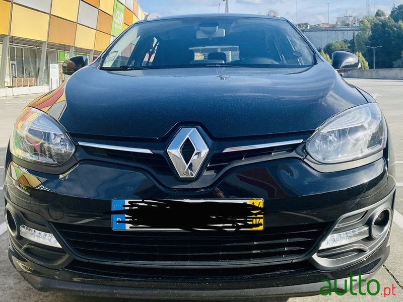 2014' Renault Megane Sport Tourer photo #2