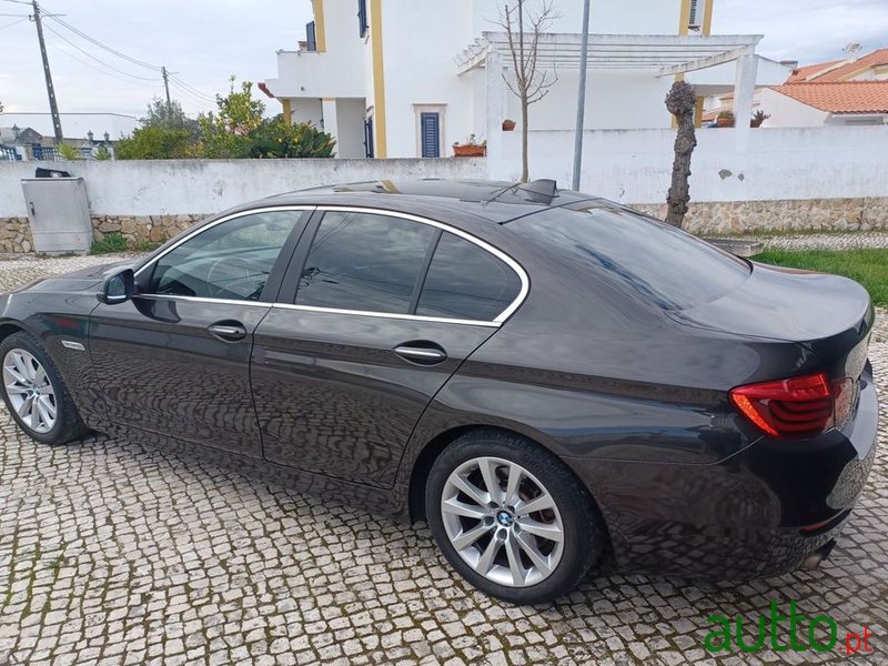 2016' BMW Série 5 D Ed Line Sport photo #5