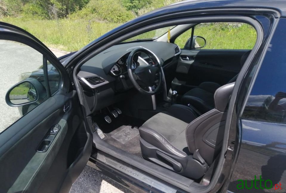 2008' Peugeot 207 photo #5