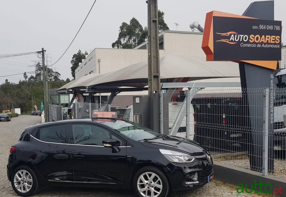 2018' Renault Clio photo #1